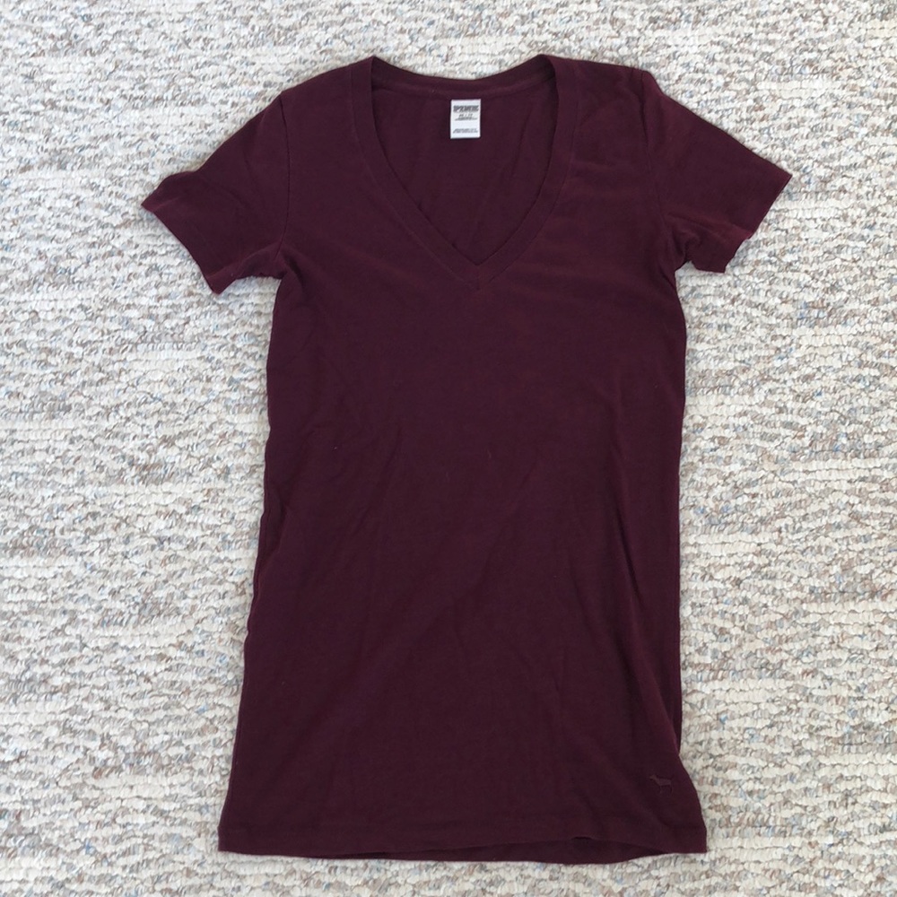 VS PINK v-neck